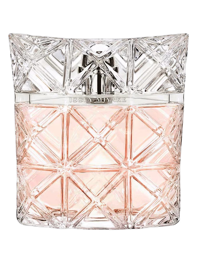 Issey Miyake Lumière d’Issey