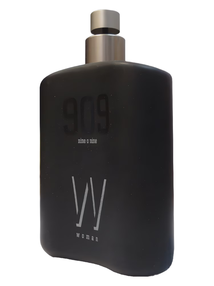 B&B Cosmetics 909 Nine O Nine Woman