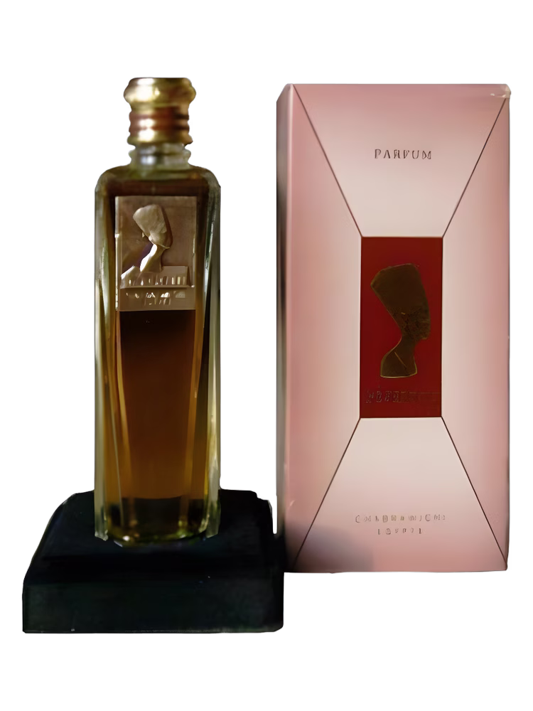 Chabrawichi Nefertiti