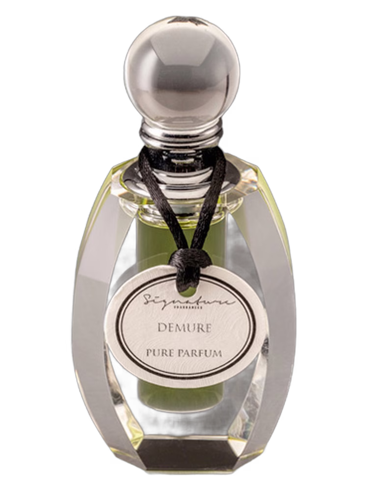 Signature Fragrances Demure