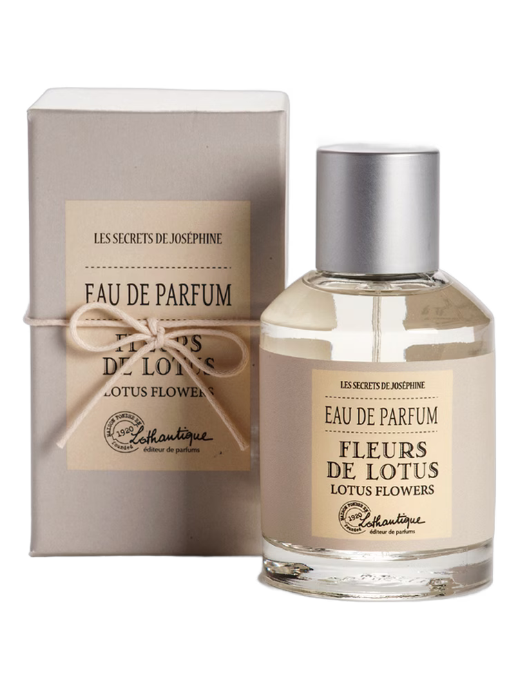 Lothantique Lotus Flower