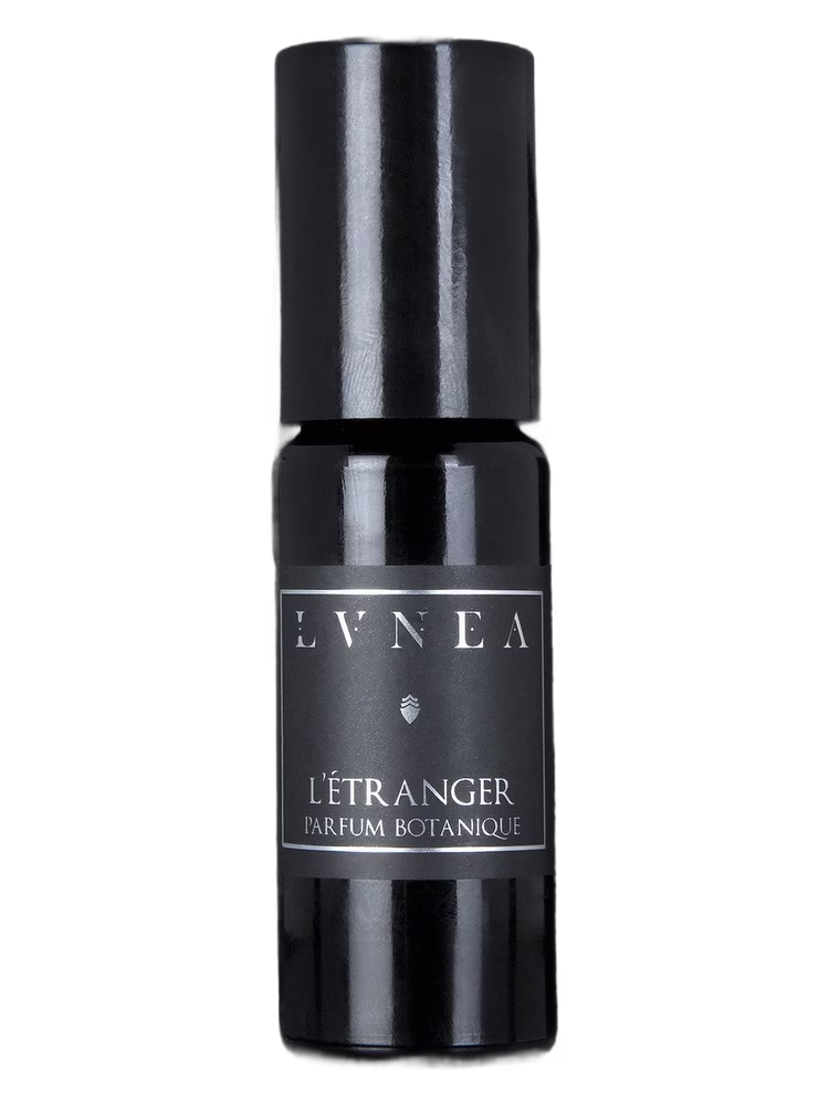 Lvnea L'Étranger