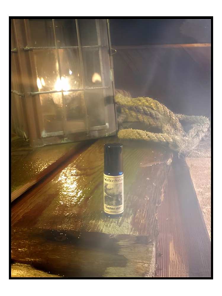 Solstice Scents Tenebrous Mist