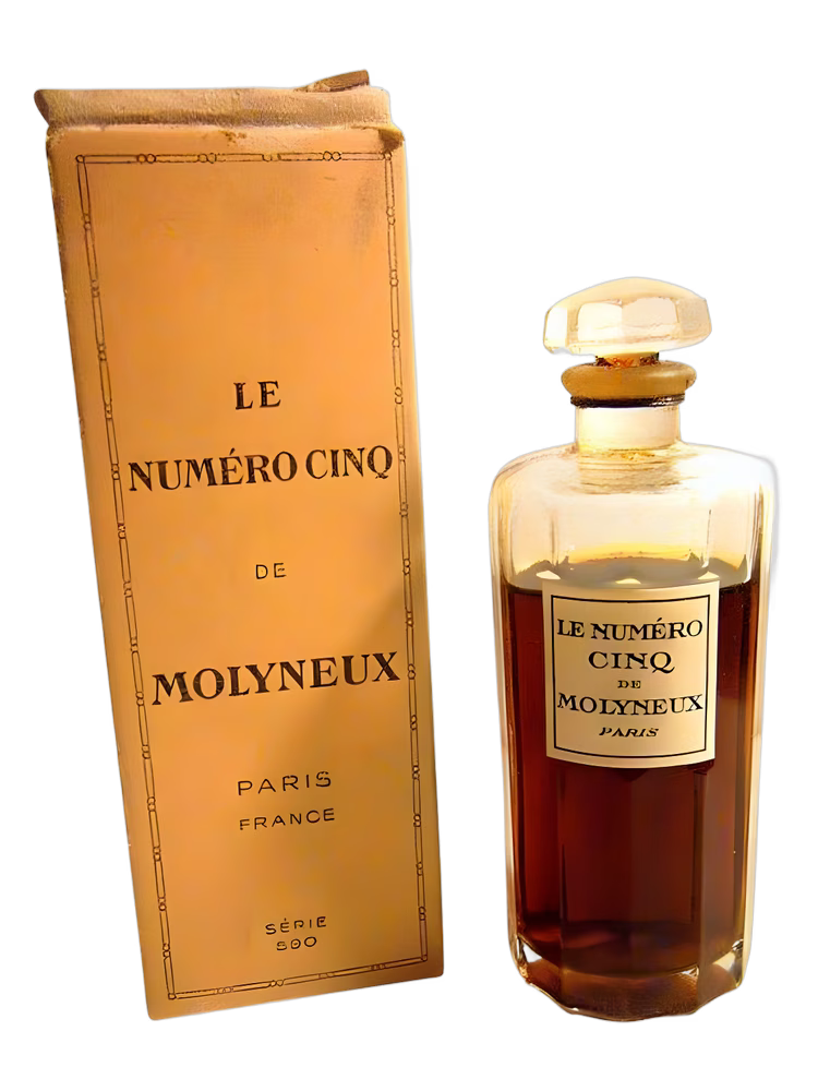 Molyneux Le Numero Cinq
