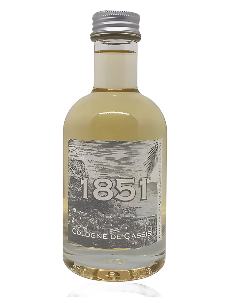 L'Eau De Cassis Ambree