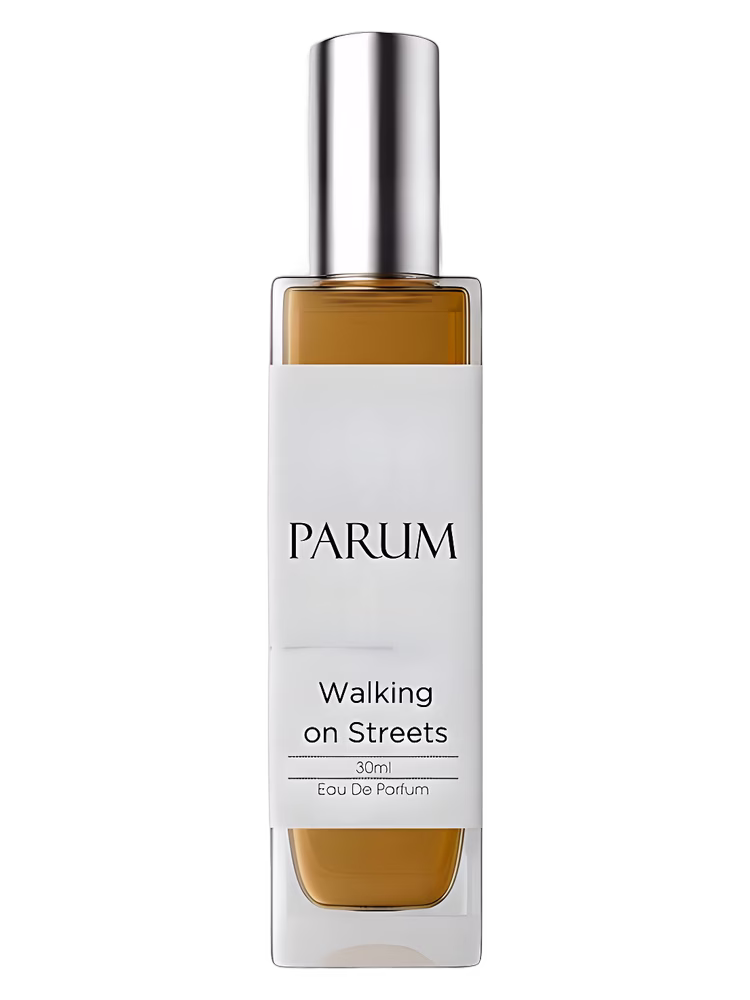 PARUM Walking on Streets
