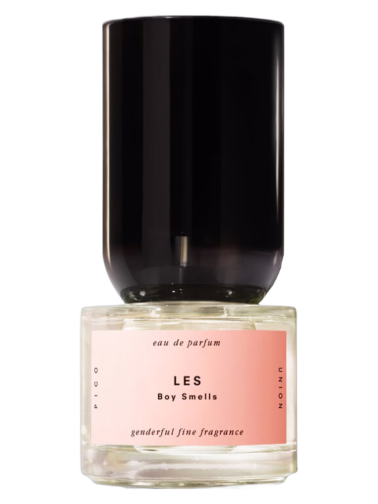 Boy Smells Les