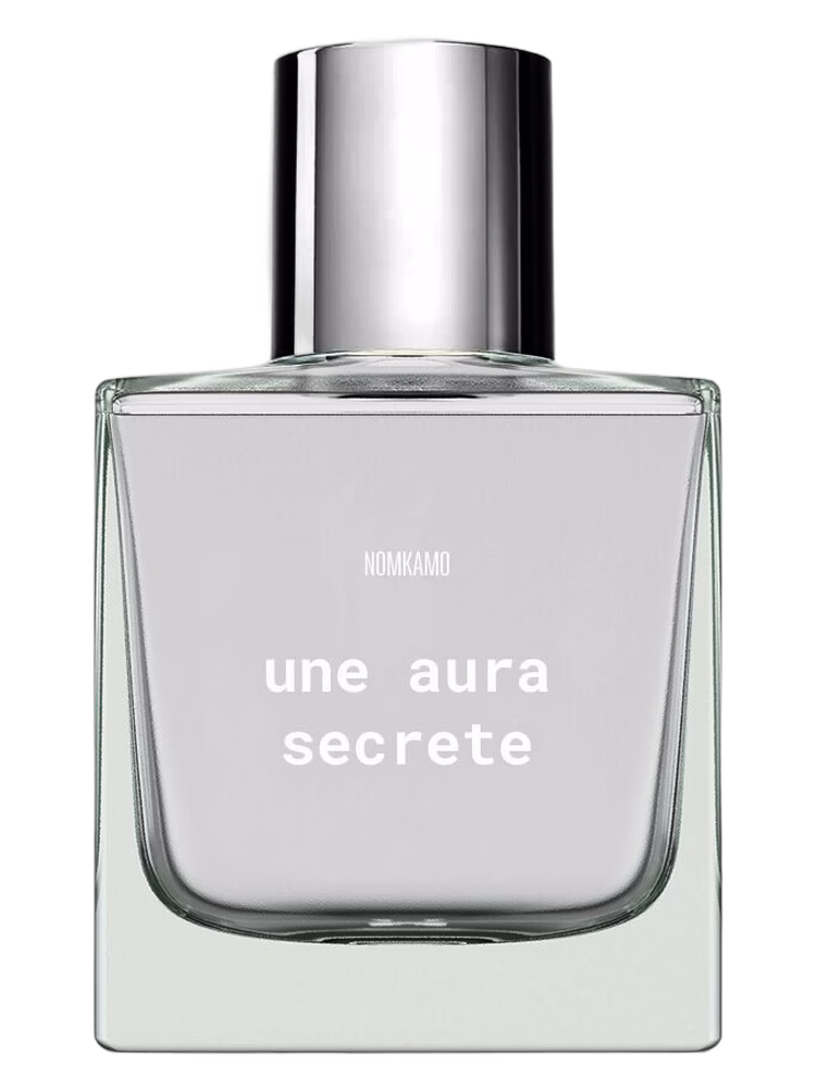 NOMKAMO Une aura secrete
